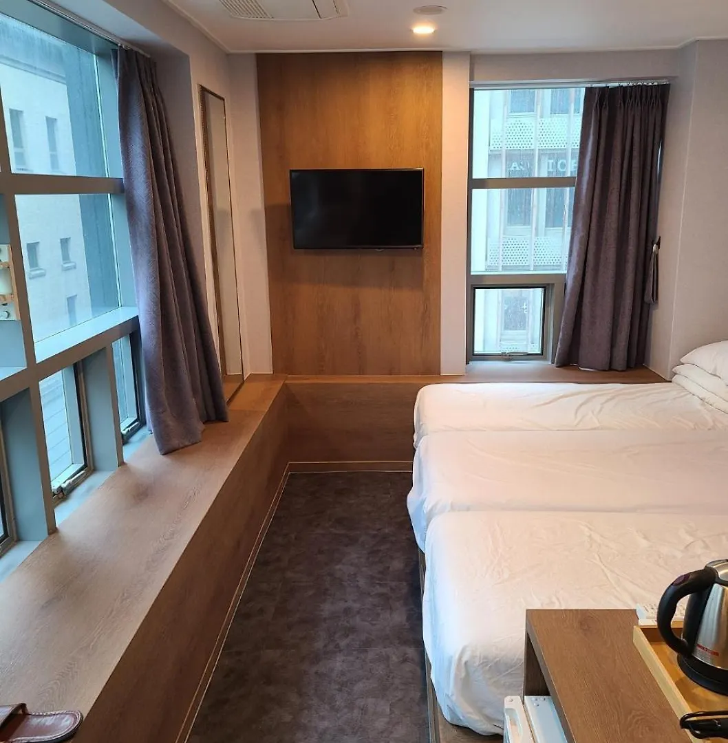 Calistar Hotel Seoul 2*,